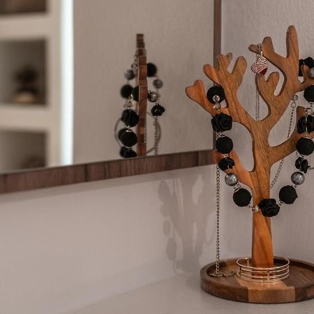 Holiday Home Triovasalos Milos 外观 照片