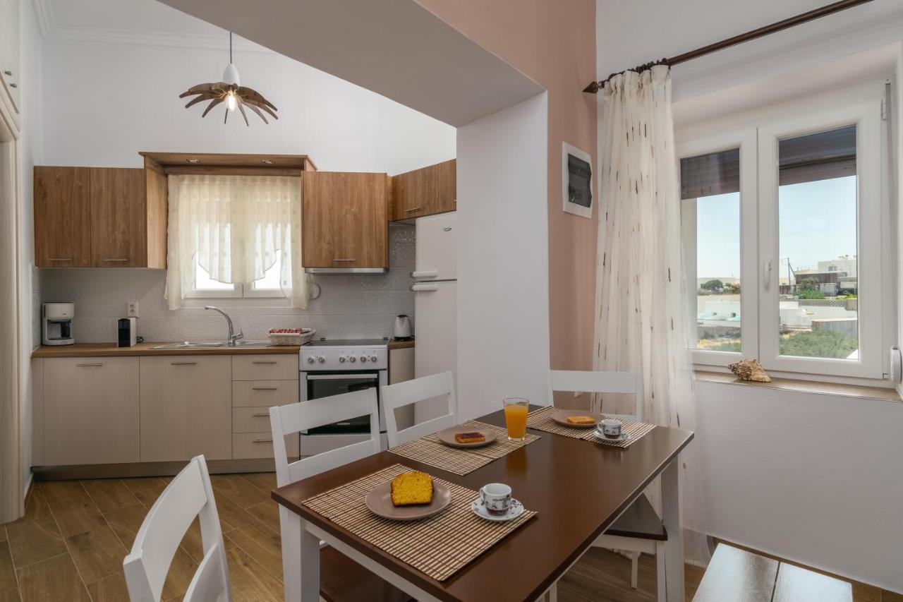 Holiday Home Triovasalos Milos 外观 照片