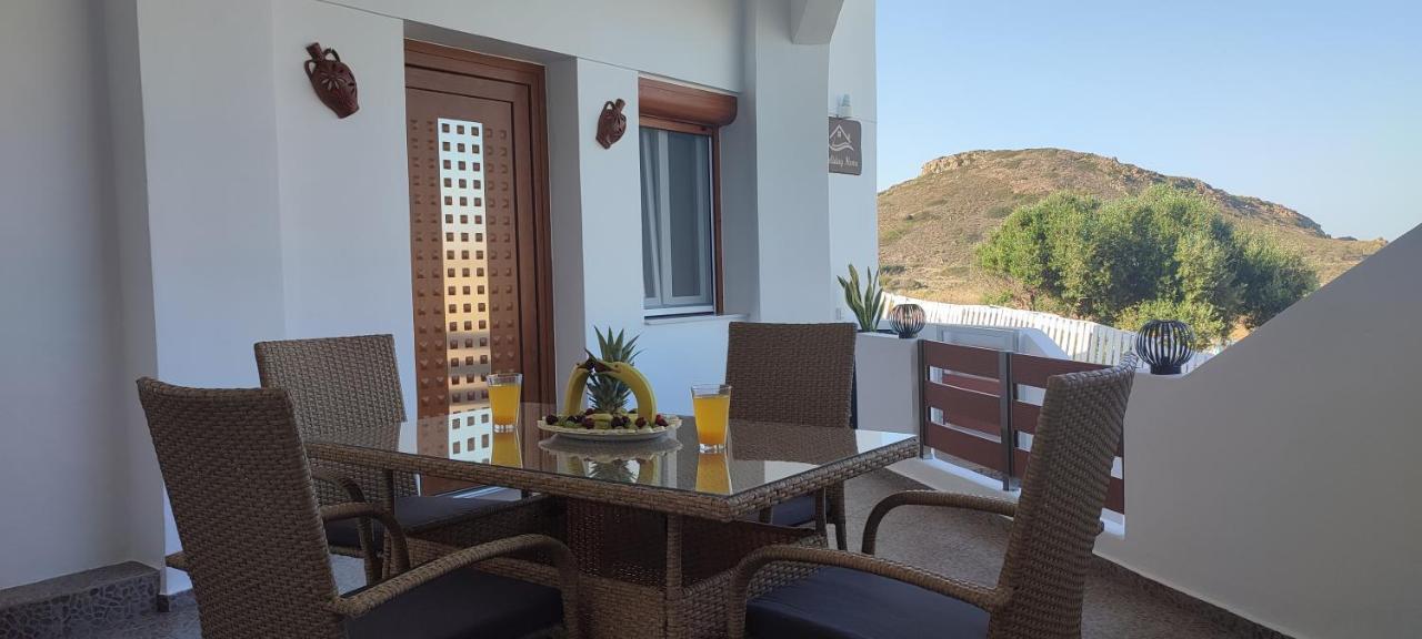Holiday Home Triovasalos Milos 外观 照片